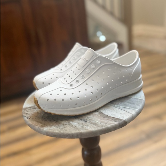 NATIVE kids shoes - Picture 3 of 5